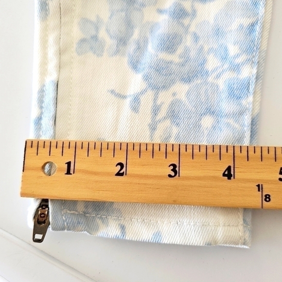 🆕American Eagle Jegging Floral Skinny  Stretch Jeans Size 2 NWT - Picture 8 of 13